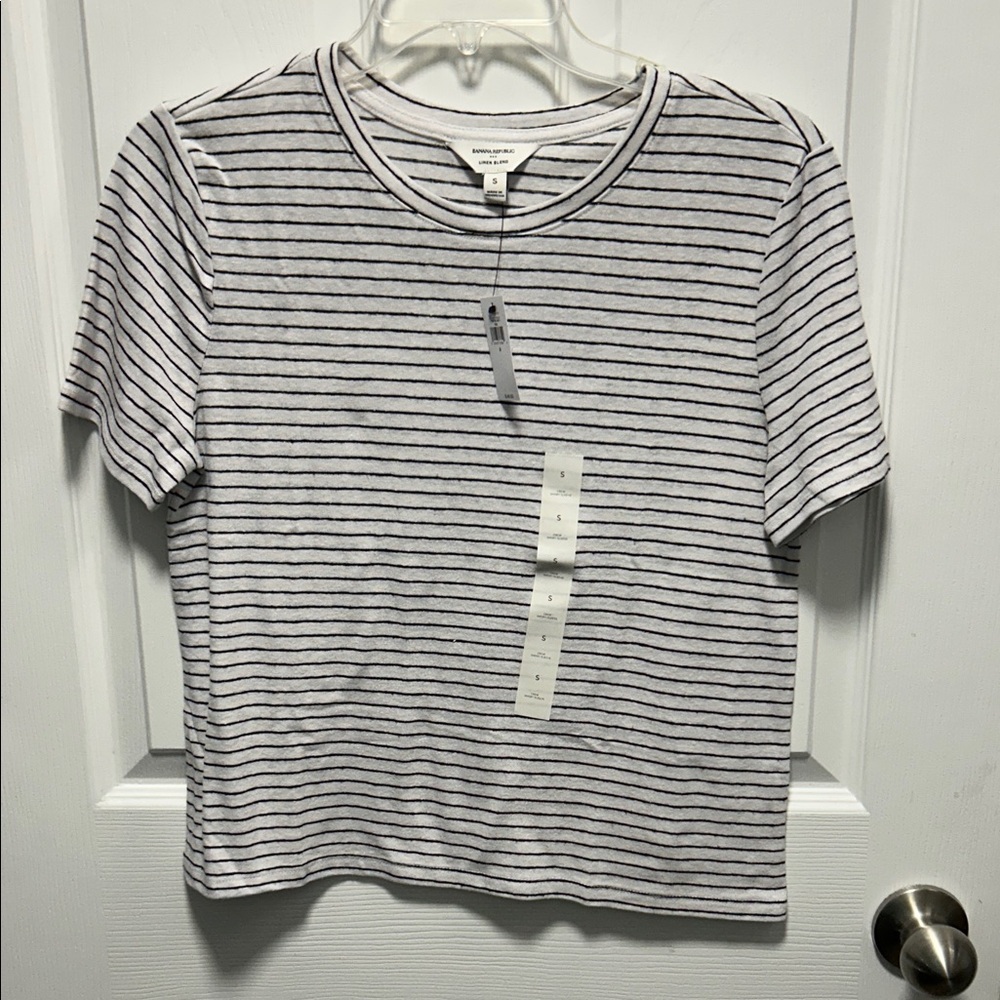 NWT Banana Republic Black and White Striped Linen Blend Tee